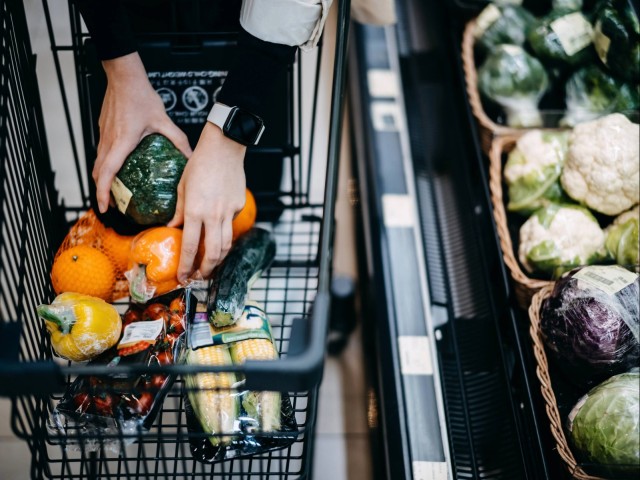 Lebensmittel Supermarkt EInkaufswagen
