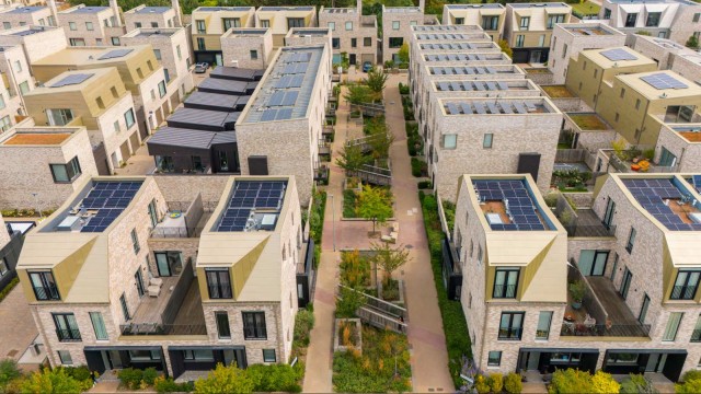 Wohh&auml;user mit Solar- und Photovoltaikanlagen