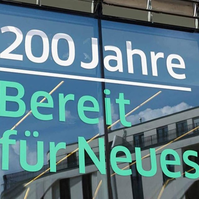 Glasfassade der LBBW: 200 Jahre "Bereit für Neues" 