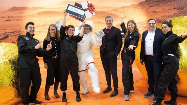 Zentrum f&uuml;r Kunst und Medien (ZKM) Karlsruhe: Aufbruch zum Mars
