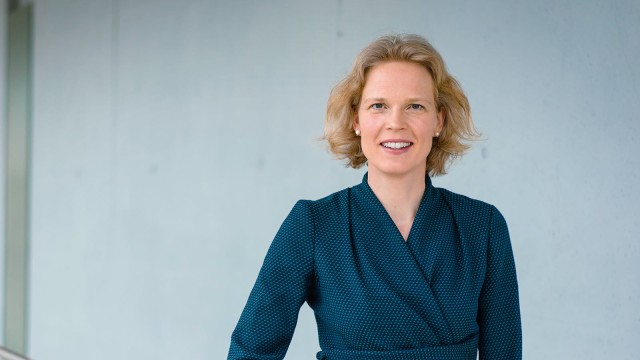  Prof. Dr. Katharina Hölzle, eine der führenden Innovationsforscher in Deutschland