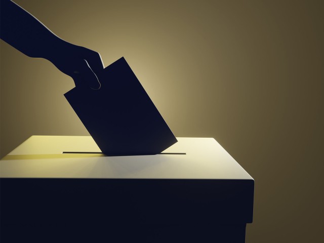 Wahlurne Wahlzettel Abstimmung