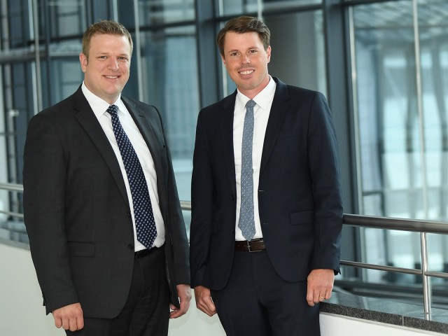 Joachim Müller und Vinzenz Fundel, Mitarbeiter im Sustainability Advisory der LBBW